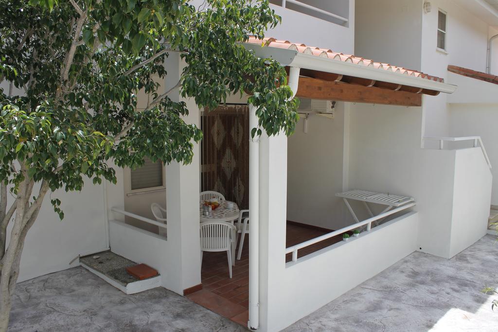 Le Mimose Apartment *